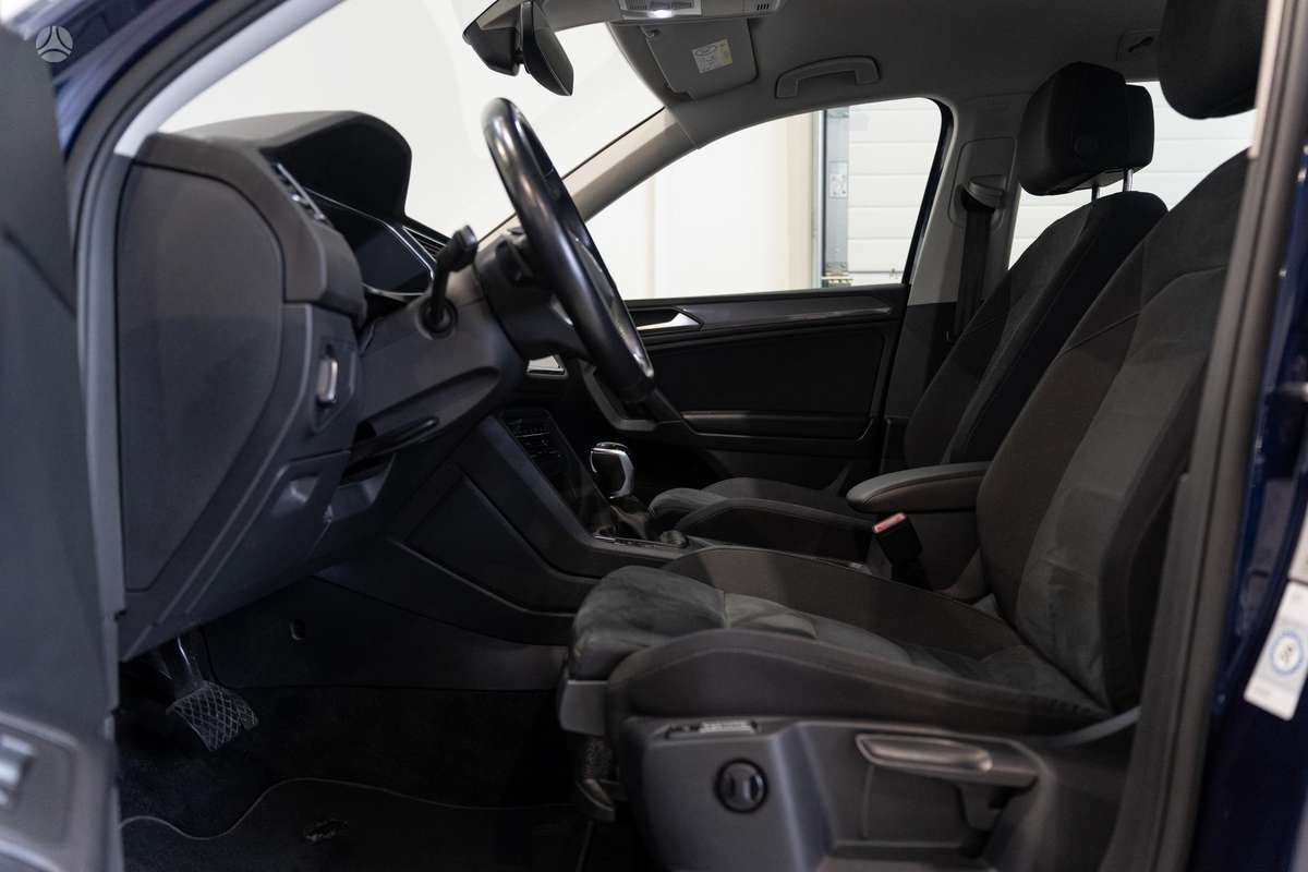 Volkswagen Tiguan Allspace - 12