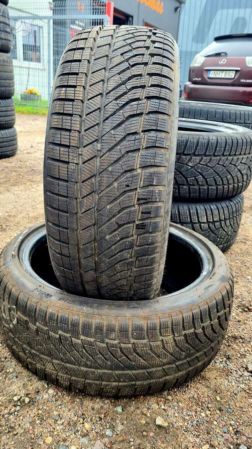 Falken Eurowinter HS 02 Pro, winter 225/40 R18