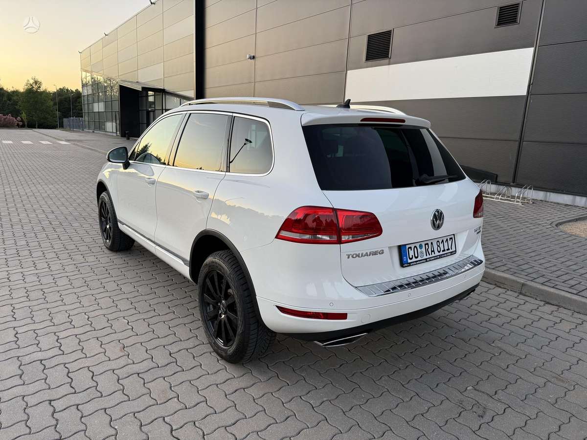 Volkswagen Touareg - 7