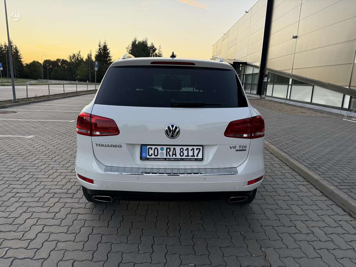 Volkswagen Touareg - 9