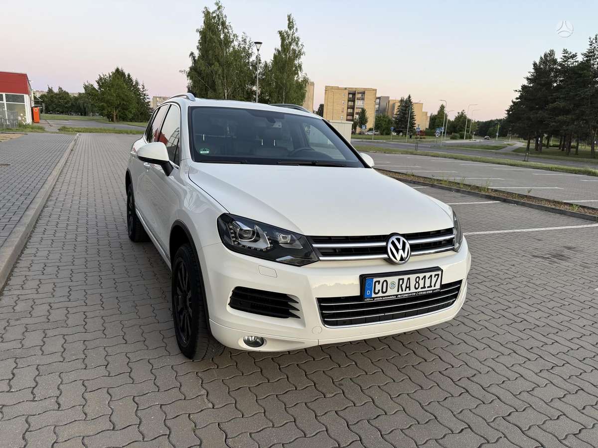 Volkswagen Touareg - 8
