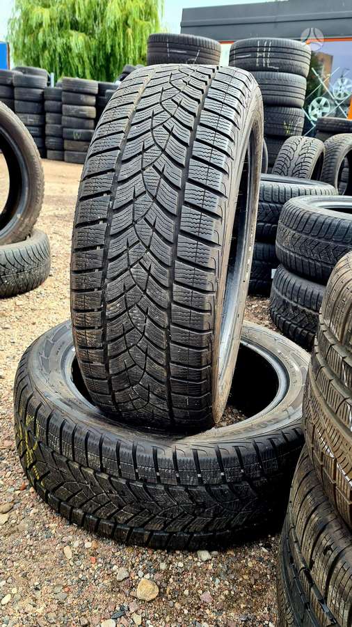 Goodyear UltraGrip Performance, зимние 215/55 R18