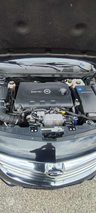 Opel Insignia, 2.0 l., Хэтчбек