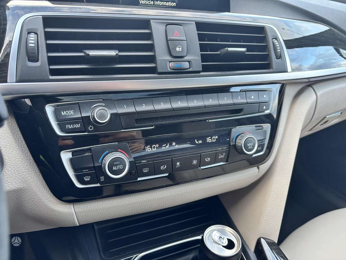 BMW 328, 2.0 l., Седан