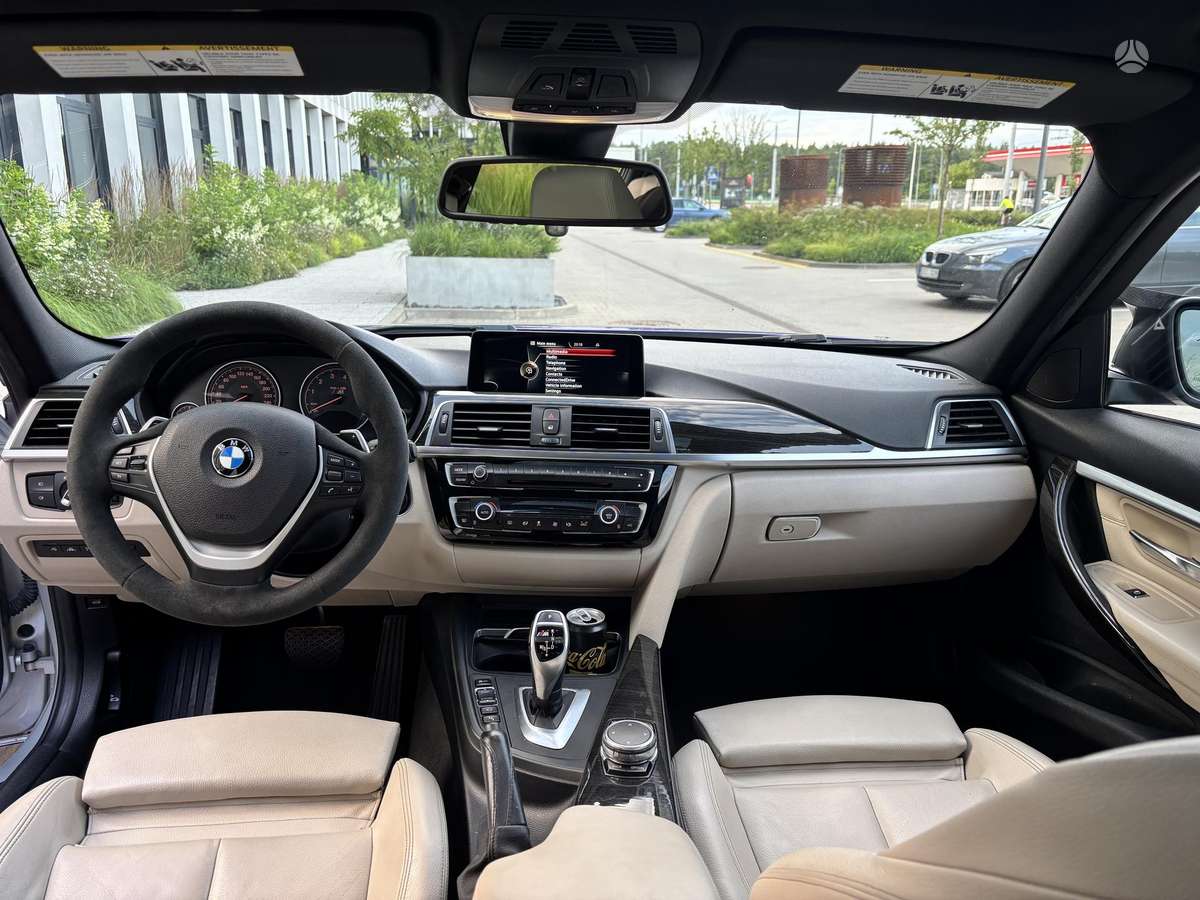 BMW 328, 2.0 l., Седан