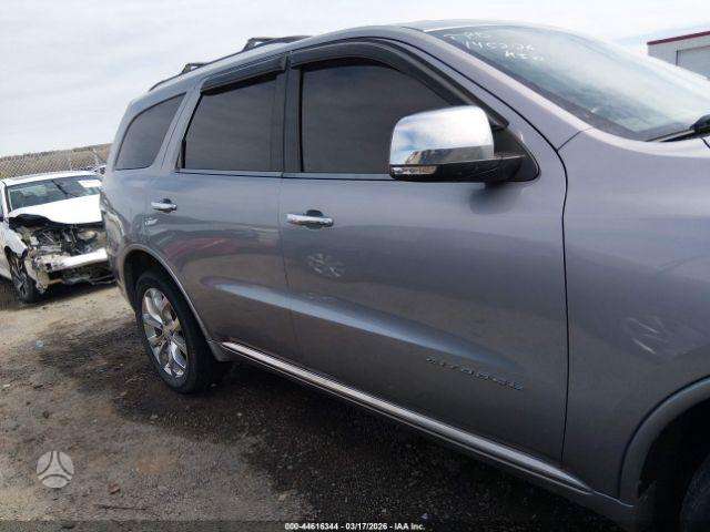 Dodge Durango, 5.7 l., off-road / crossover