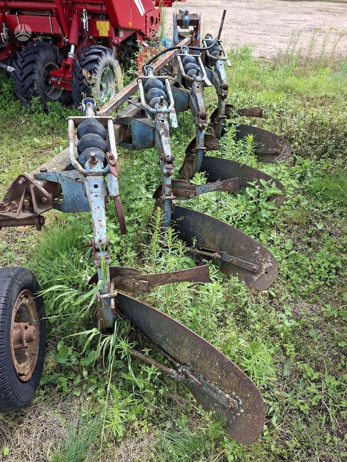 Överum Sweden, ploughs