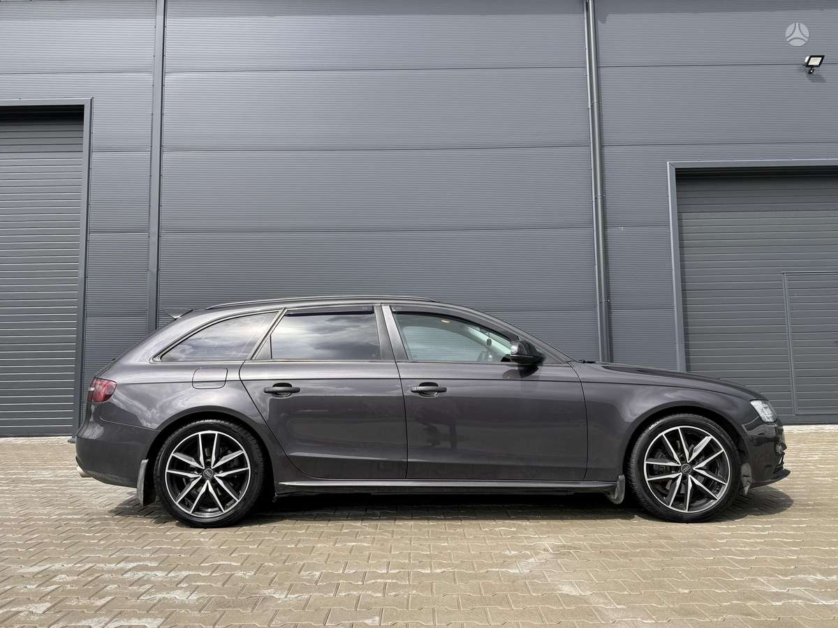 Audi A4, 2.0 l., Универсал