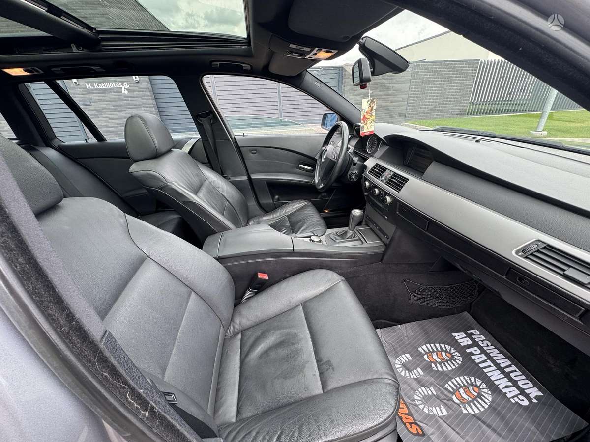 BMW 525, 2.5 l., wagon