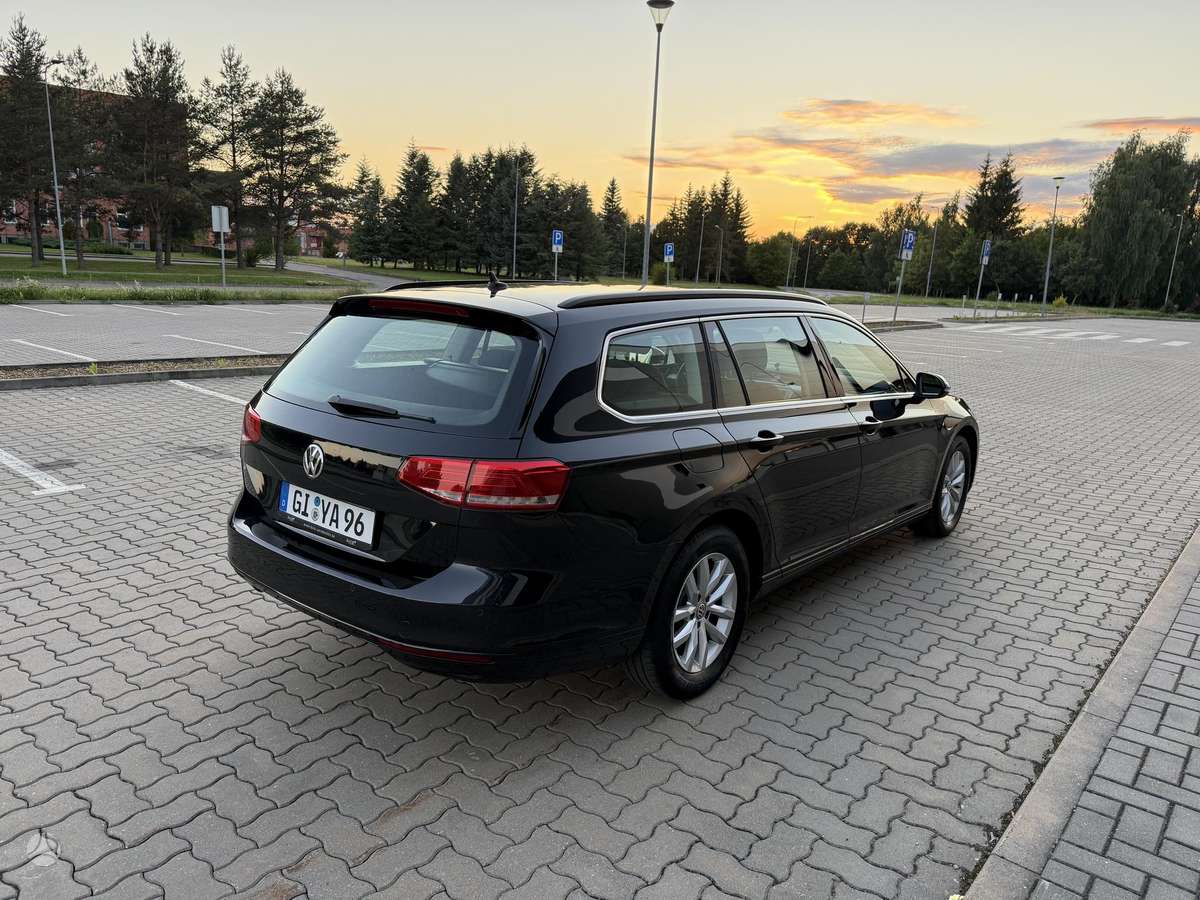 Volkswagen Passat, 2.0 l., Универсал