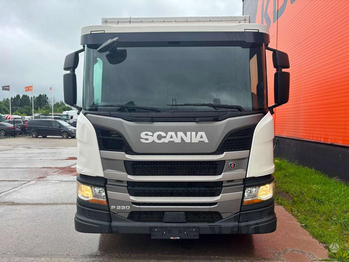 Scania P 220 4x2, box trucks / box vans
