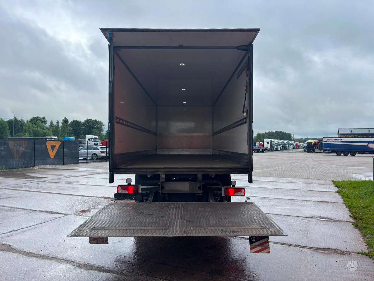 Scania P 220 4x2, box trucks / box vans