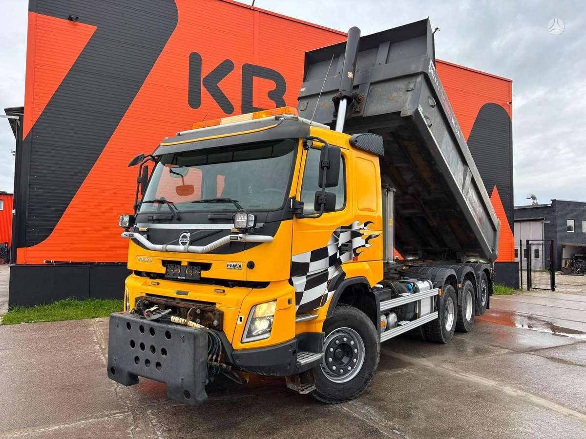 Volvo FMX 540 8x4*4, самосвалы