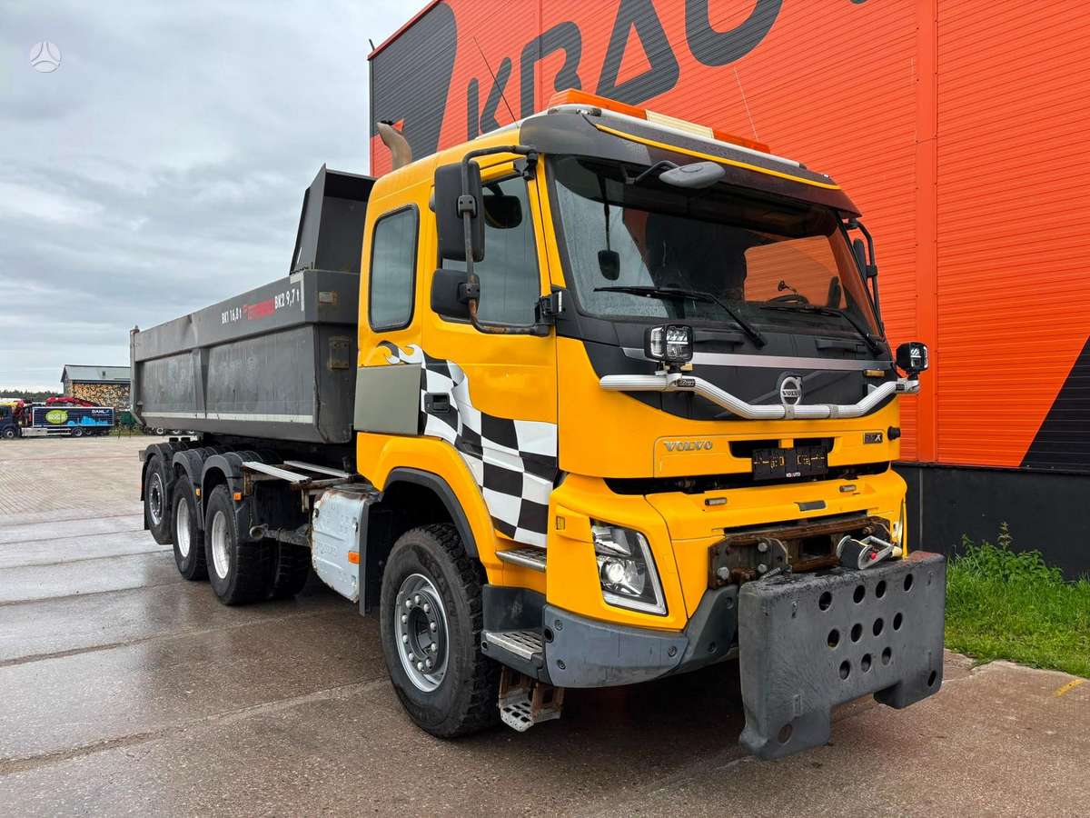 Volvo FMX 540 8x4*4, самосвалы