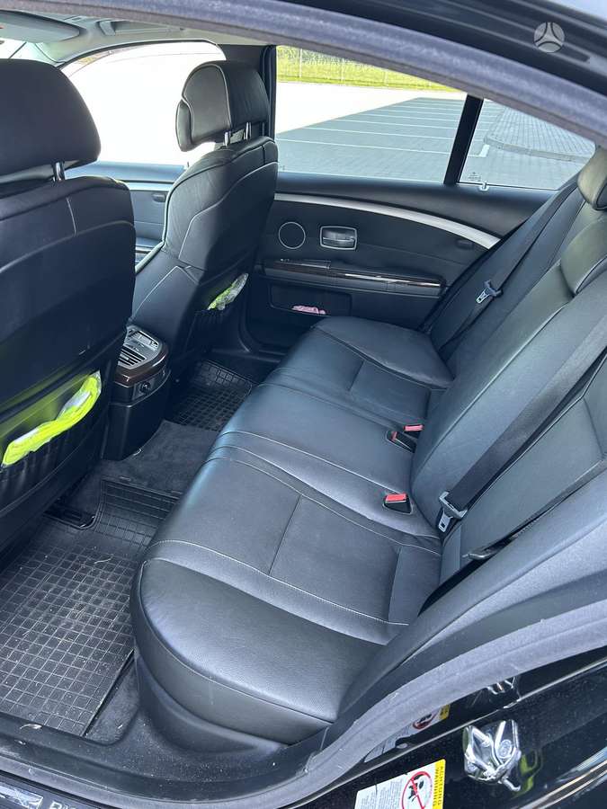 BMW 730, 3.0 l., Седан
