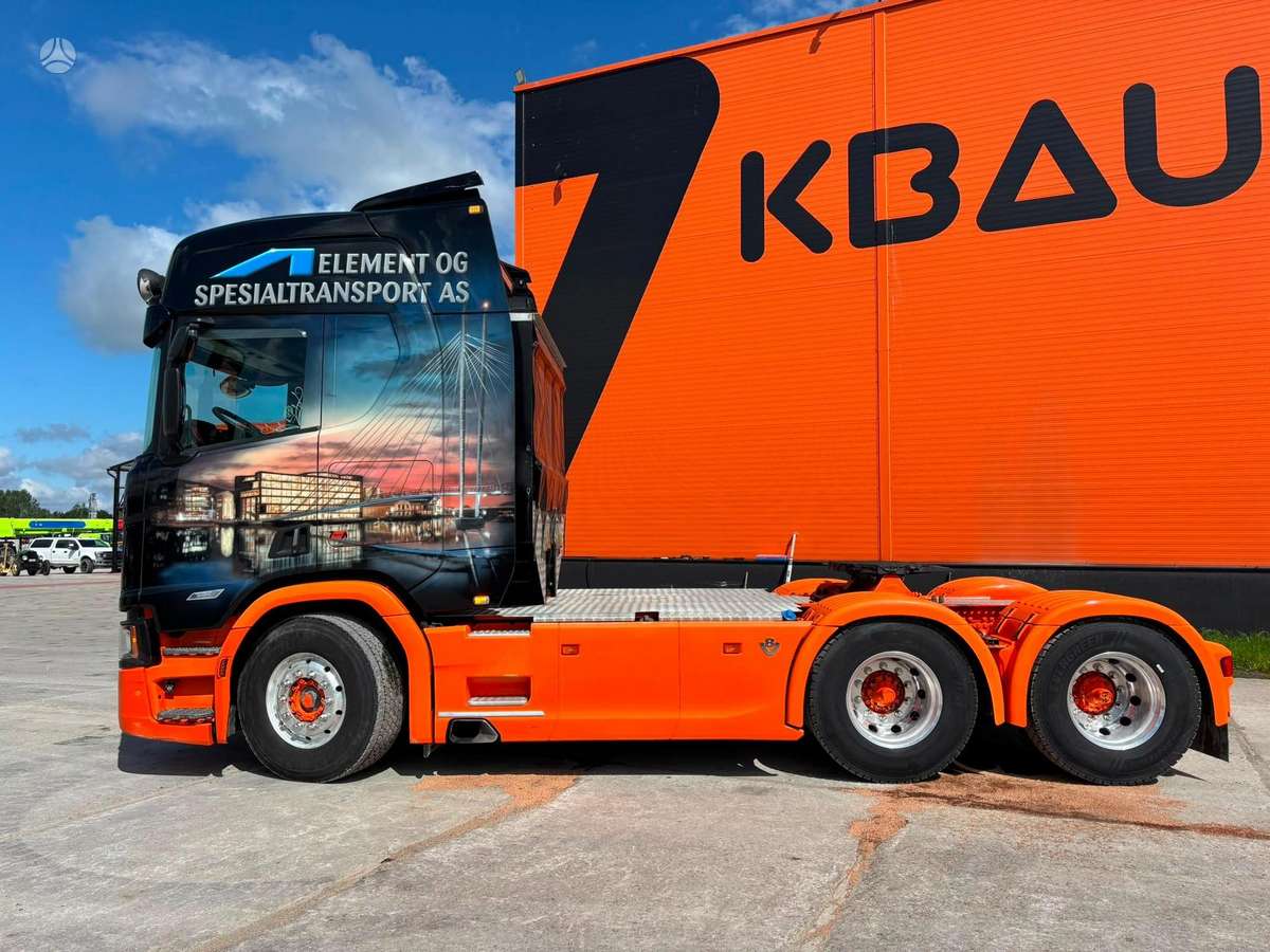 Scania R 650 6x4, single sleeper