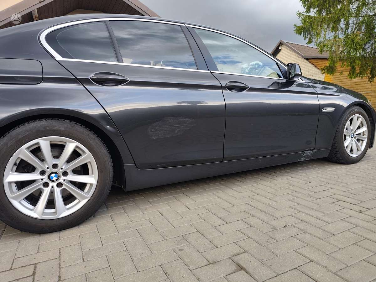 BMW 525, 3.0 l., sedanas