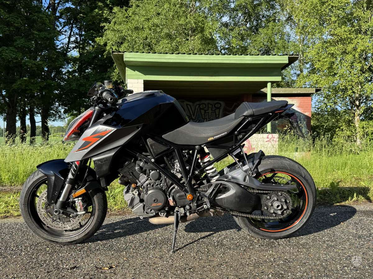 KTM Super Duke 1290cc, спортбайки / superbikes