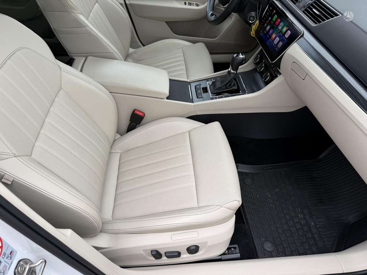 Skoda Superb, 2.0 l., Универсал