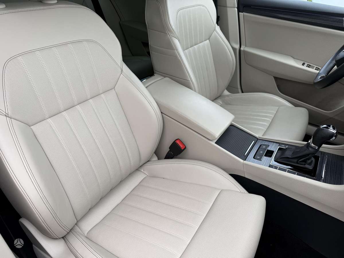 Skoda Superb, 2.0 l., Универсал