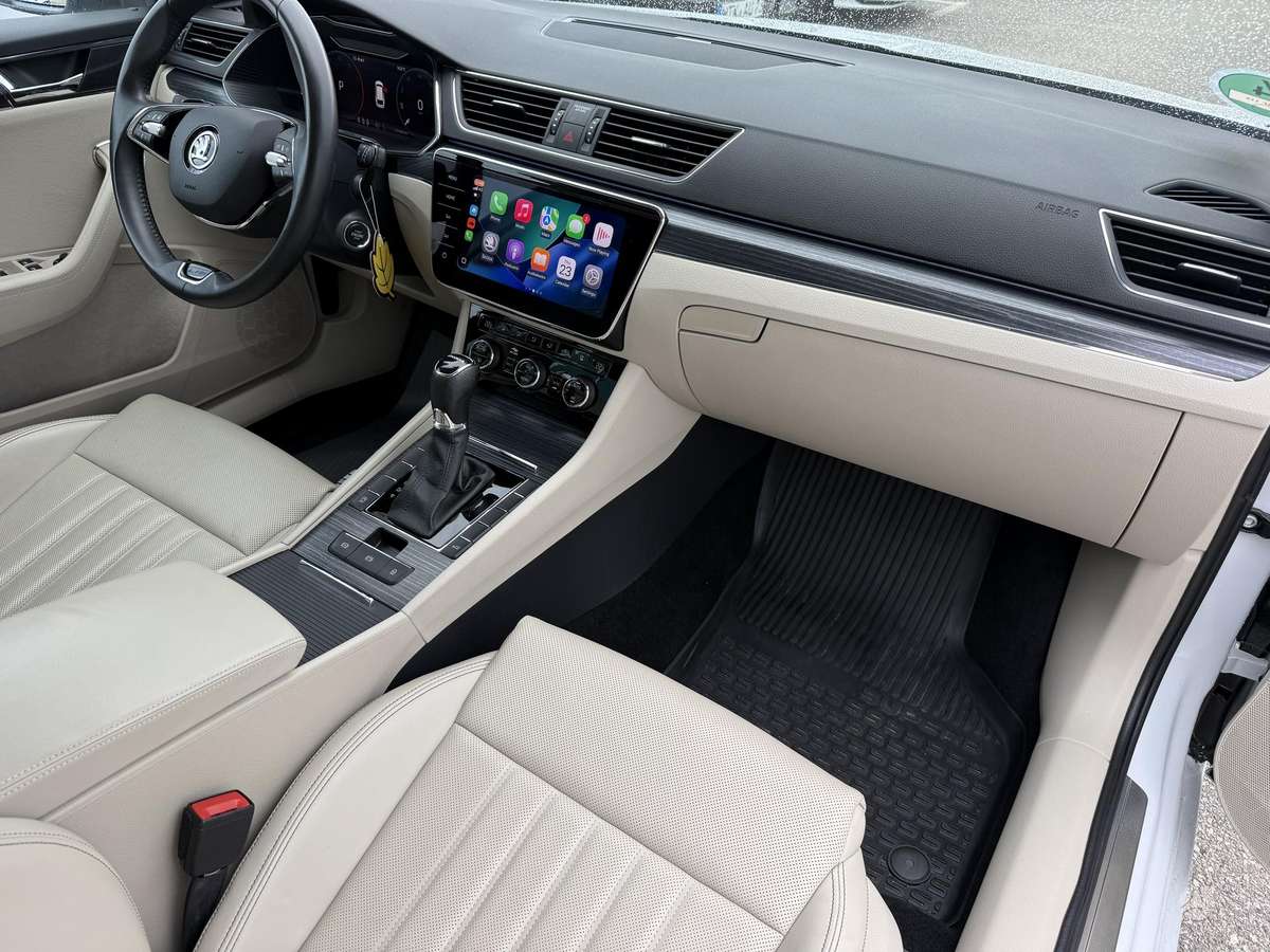 Skoda Superb, 2.0 l., Универсал