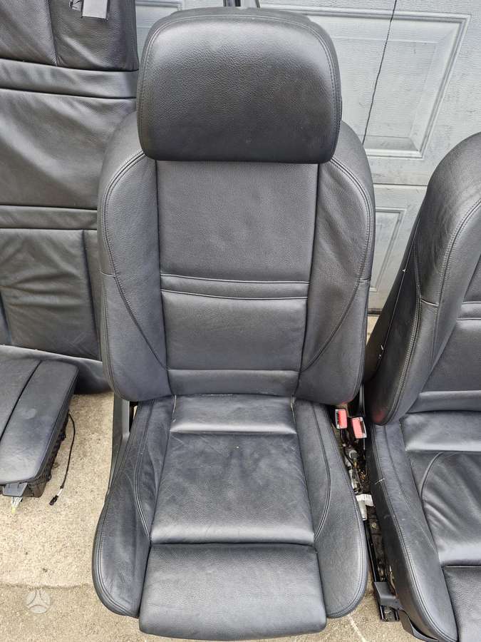 BMW X5 Eu sildomas galines uzuolaideles
