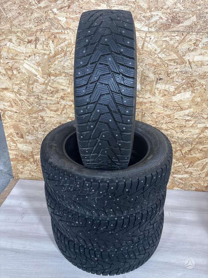Hankook Winter i*Pike, winter 215/60 R17