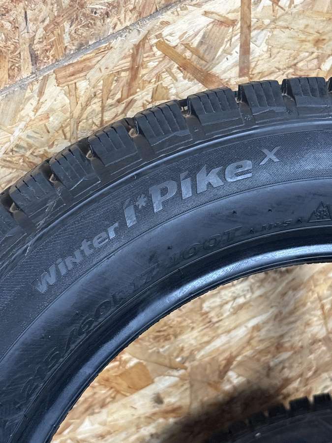 Hankook Winter i*Pike, winter 215/60 R17