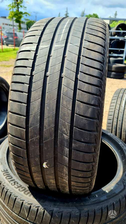 Bridgestone Turanza T005, летние 245/40 R19