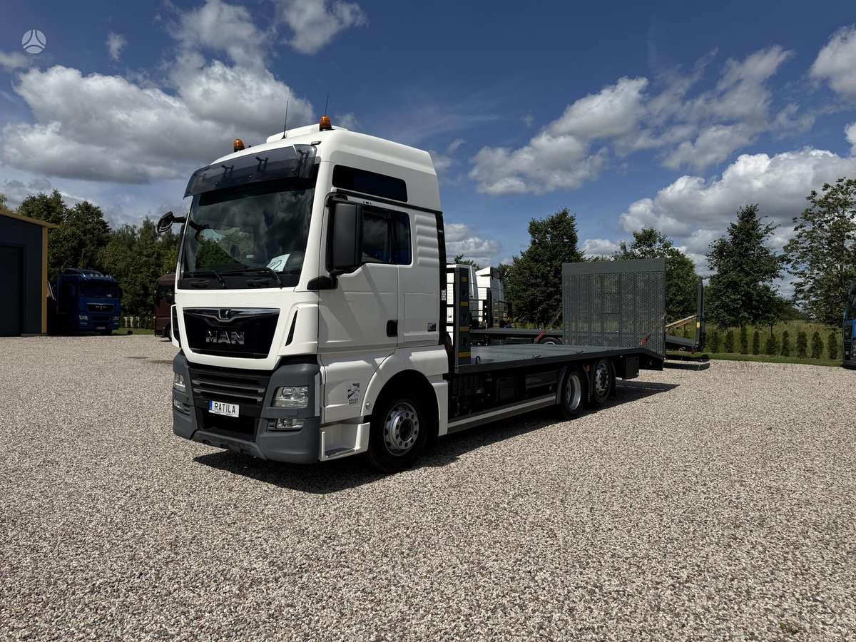 MAN TGX 26.400, auto transporters
