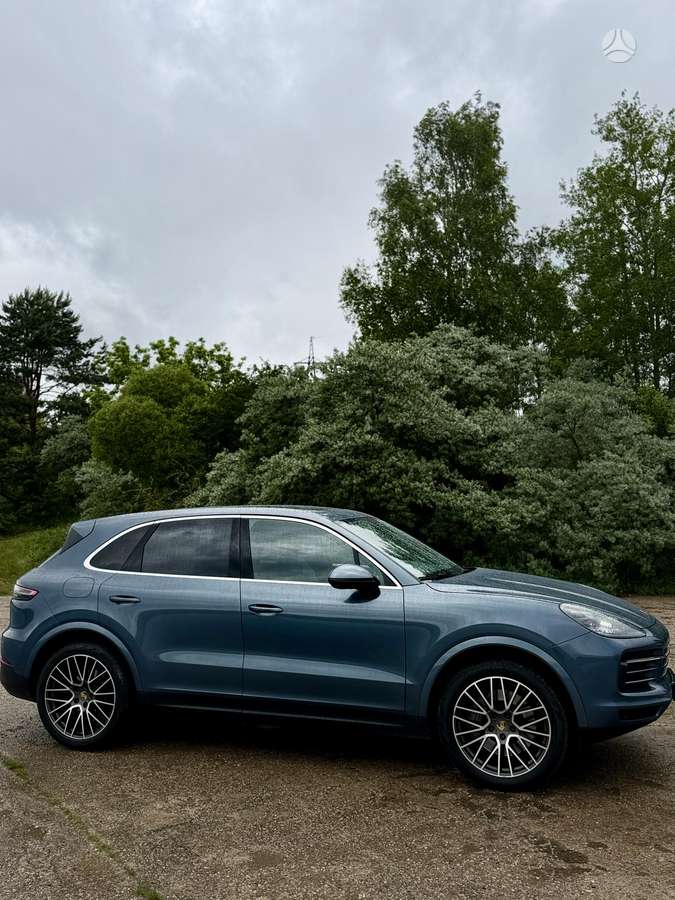 Porsche Cayenne - 5