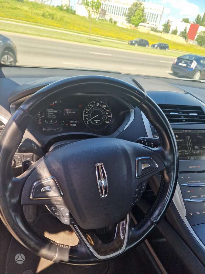 Lincoln MKZ, 3.7 l., Седан