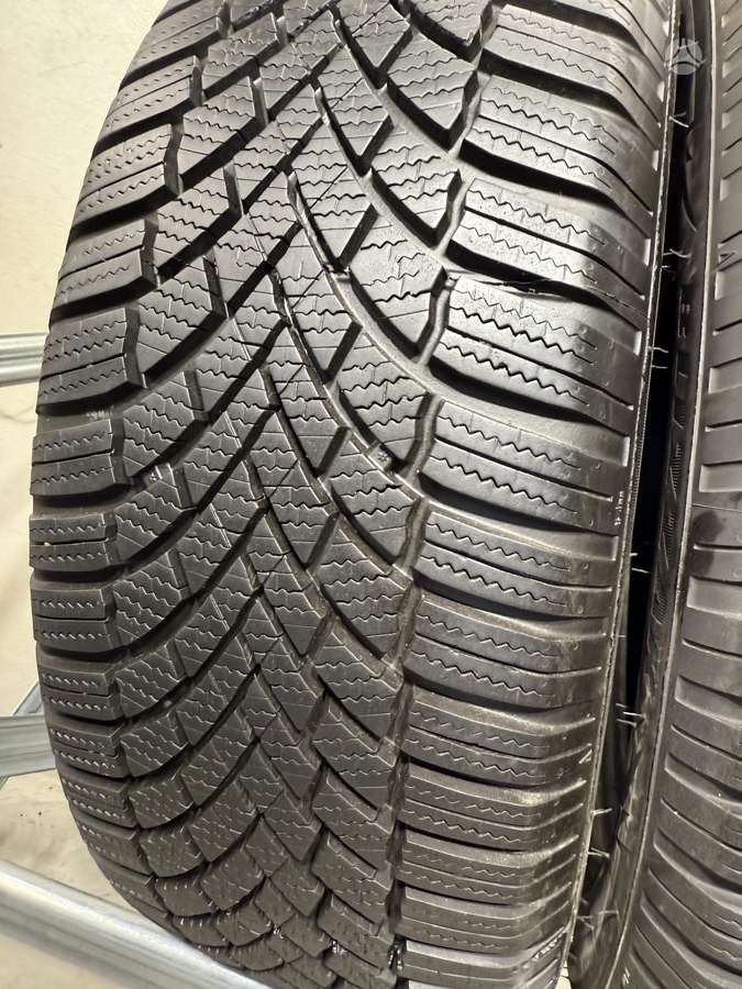 Bridgestone Blizzak lm005, winter 205/55 R16