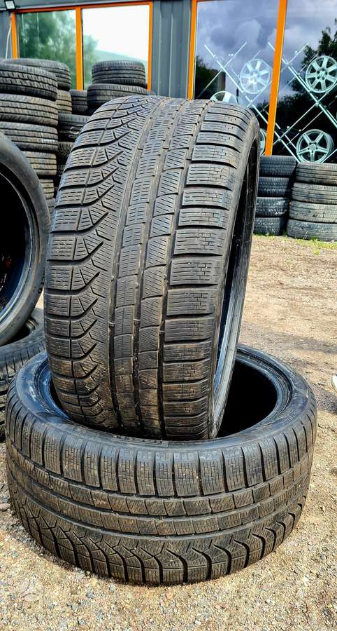 Pirelli P Zero, winter 275/35 R20