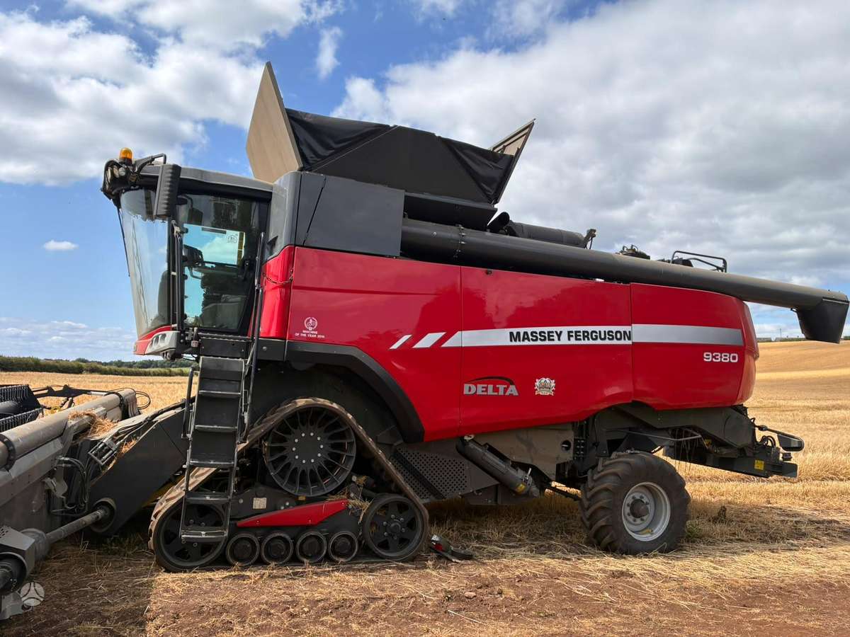 Massey Ferguson 9380 Delta, комбайны