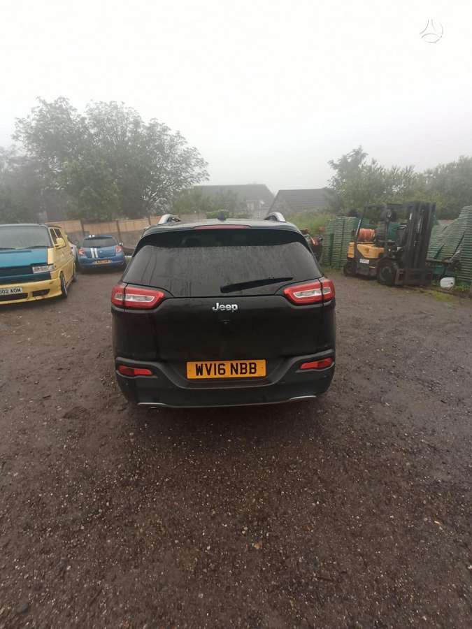 Jeep Cherokee по частям
