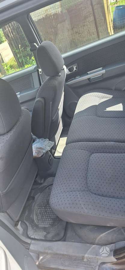 Kia Carens, 2.0 l., Универсал
