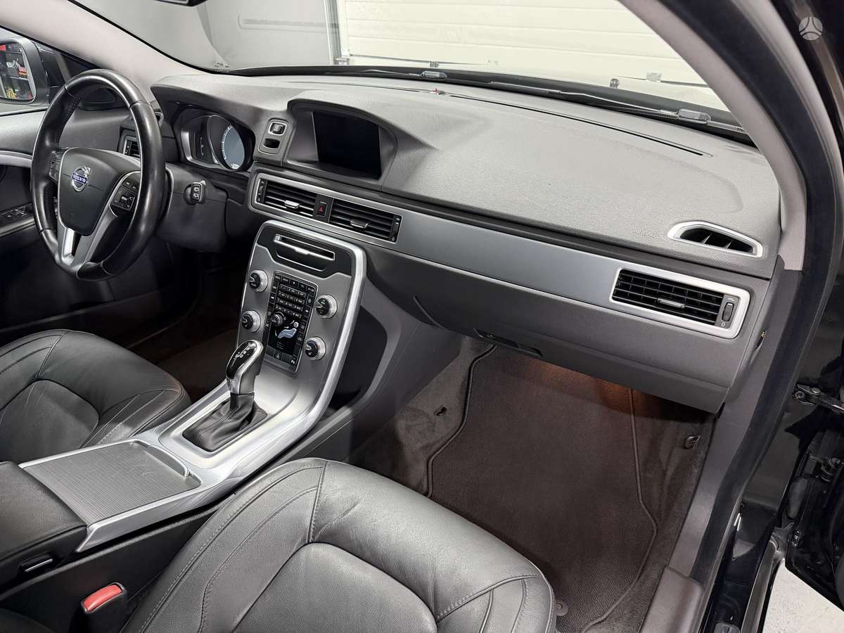 Volvo V70, 2.0 l., Универсал