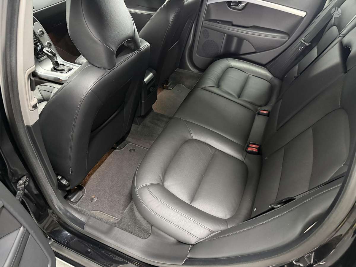 Volvo V70, 2.0 l., Универсал