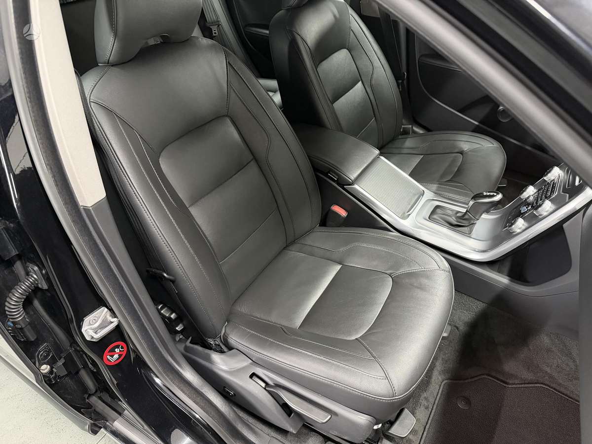 Volvo V70, 2.0 l., Универсал