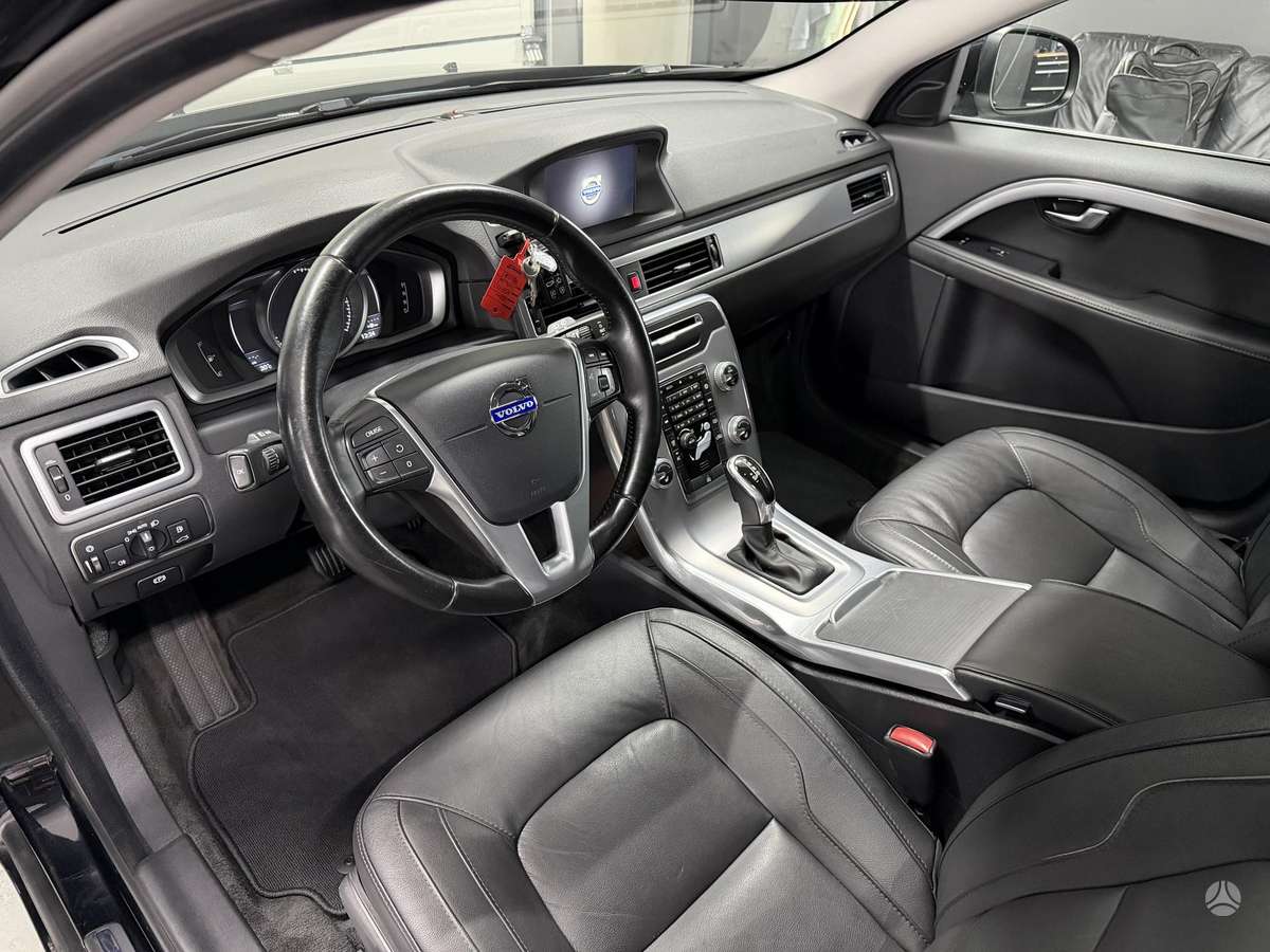 Volvo V70, 2.0 l., Универсал