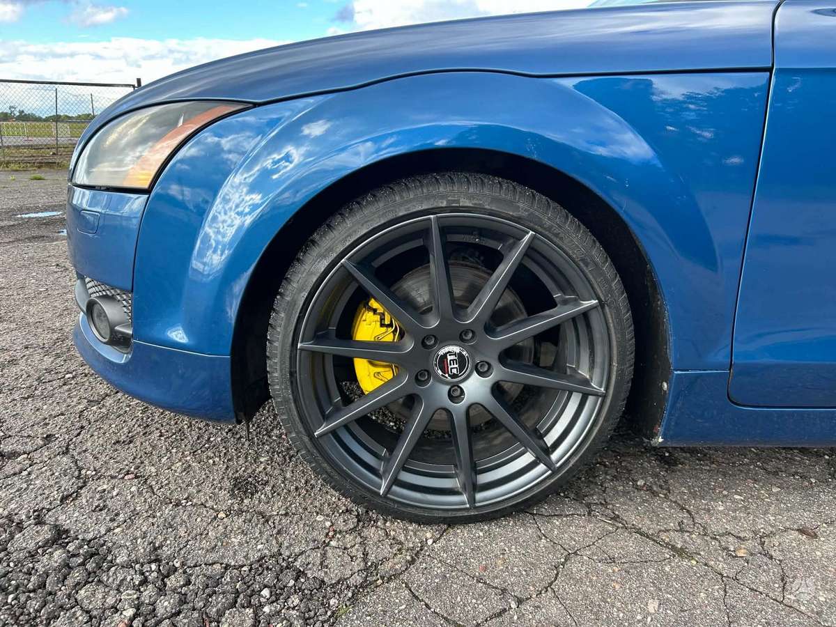 Audi TT, 2.0 l., coupe