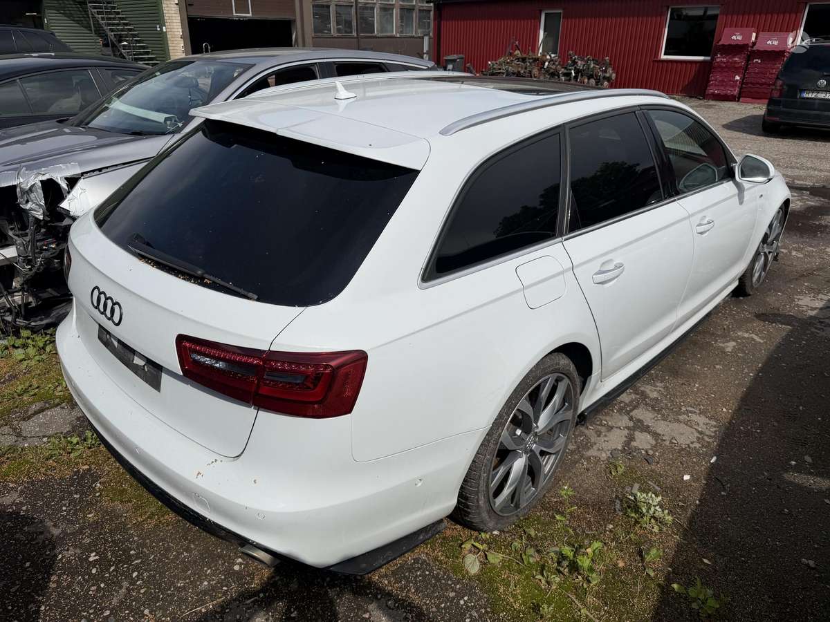 Audi A6, 3.0 l., universalas