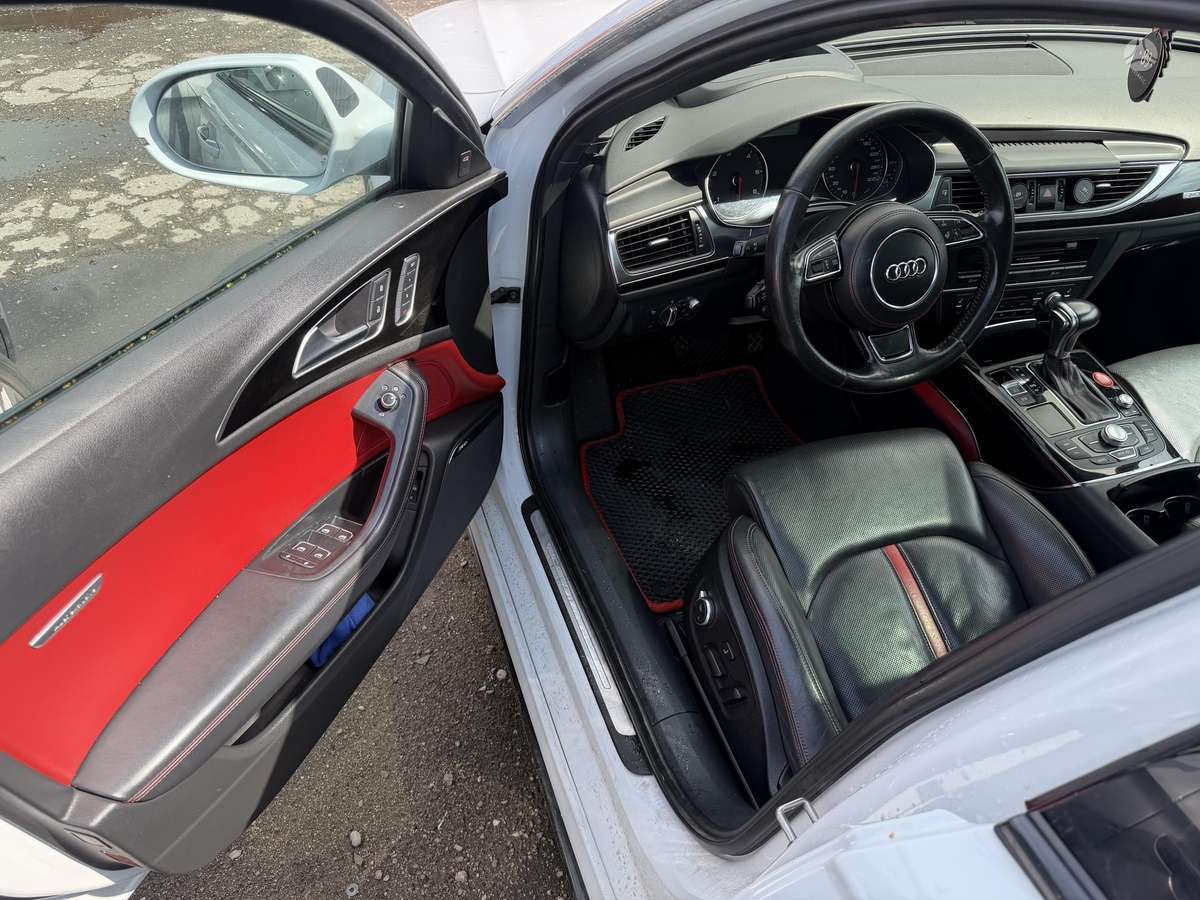 Audi A6, 3.0 l., universalas