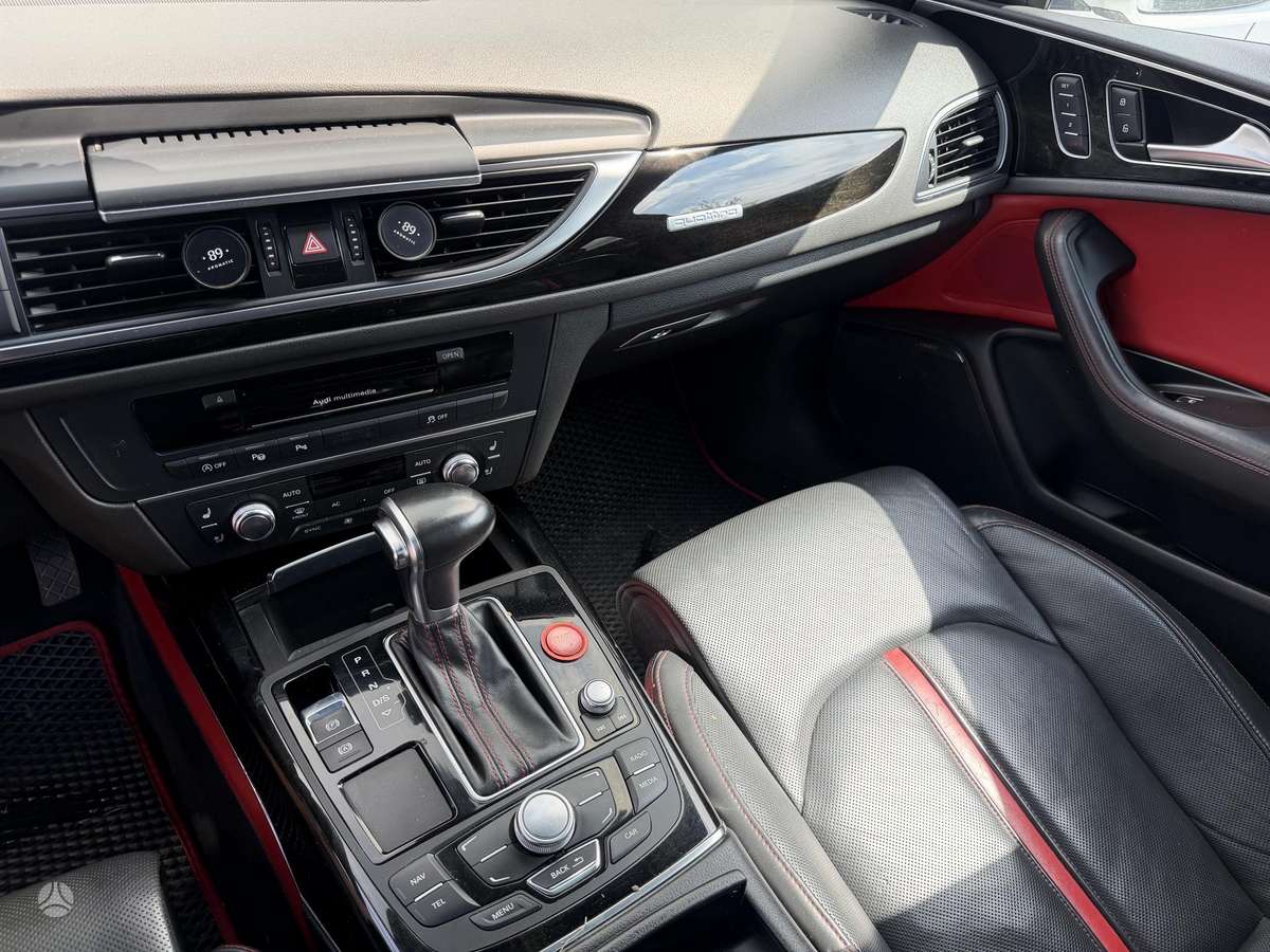 Audi A6, 3.0 l., universalas
