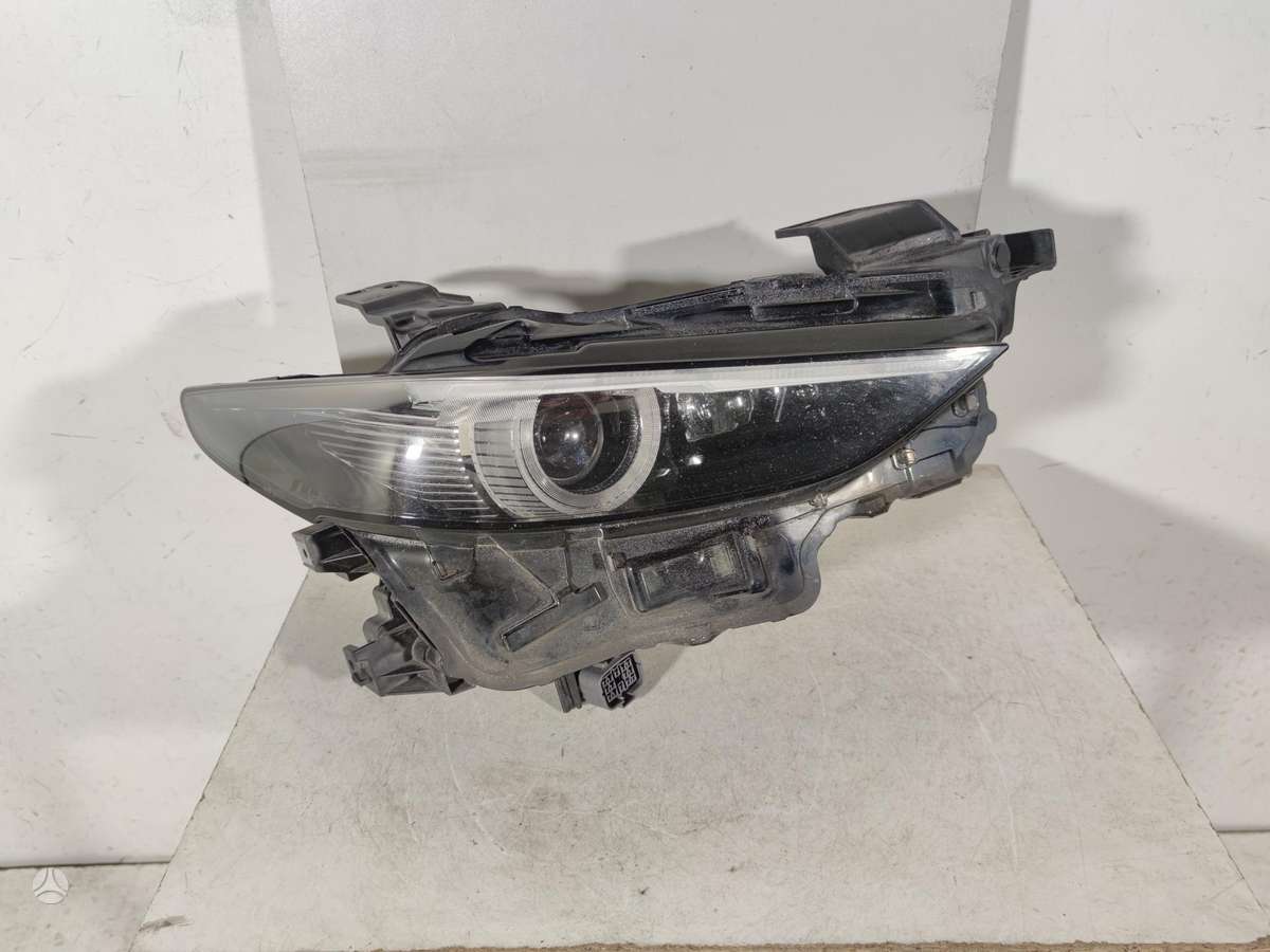 Mazda 3, BCKN50031, бамперы (буфера), фары