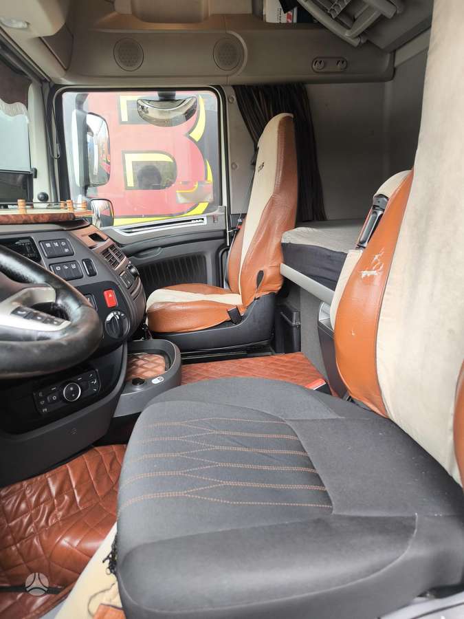 DAF XF480 SSC, double sleeper