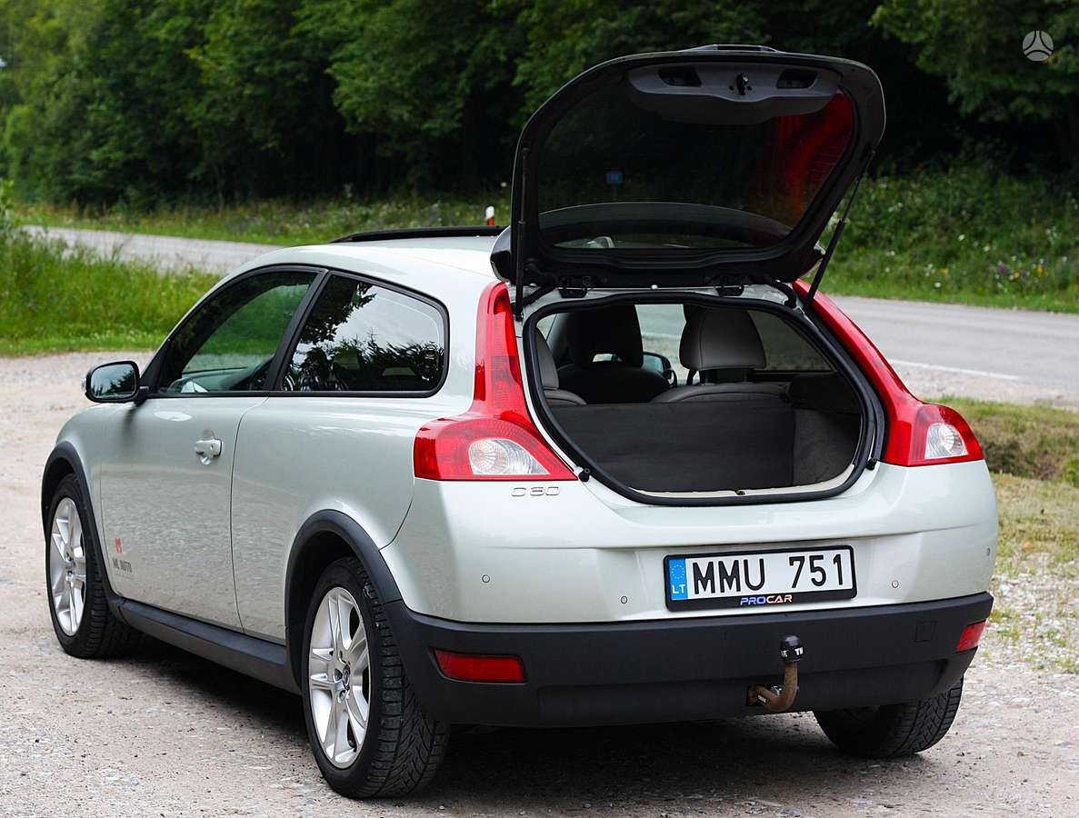 Volvo C30, 1.6 l., Хэтчбек