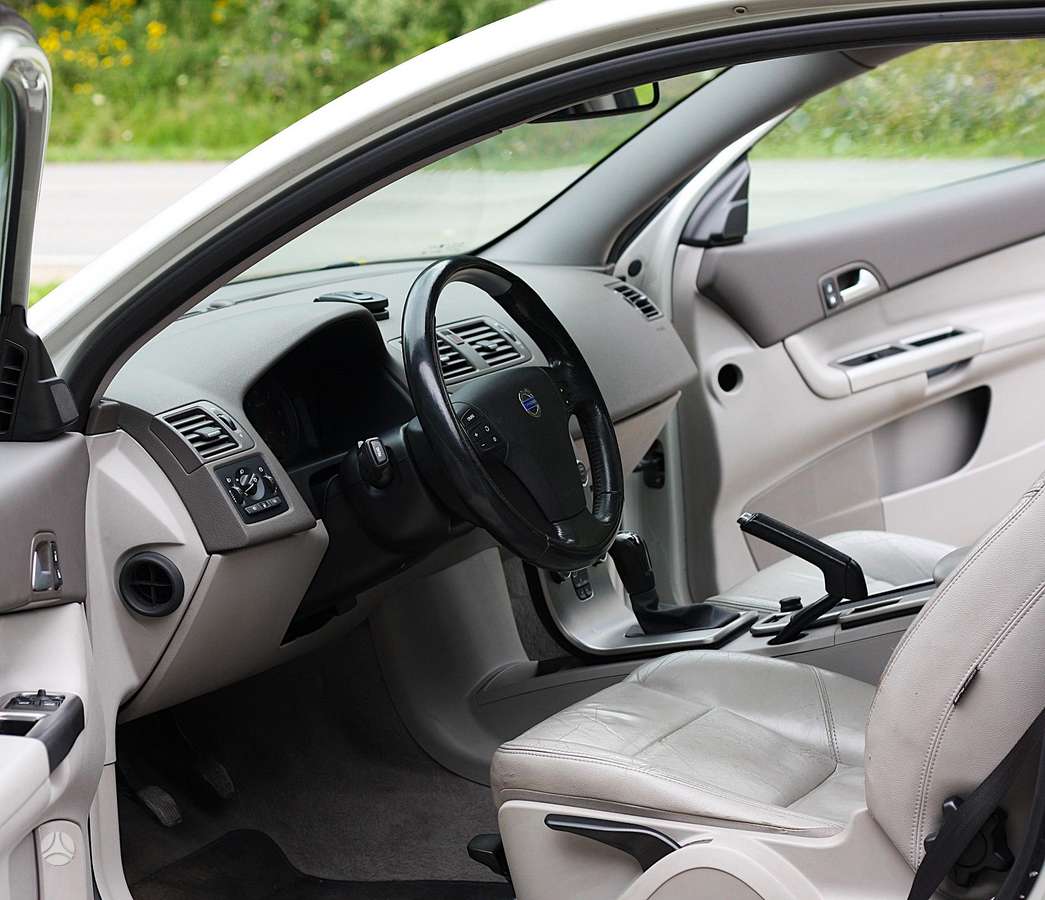 Volvo C30, 1.6 l., Хэтчбек
