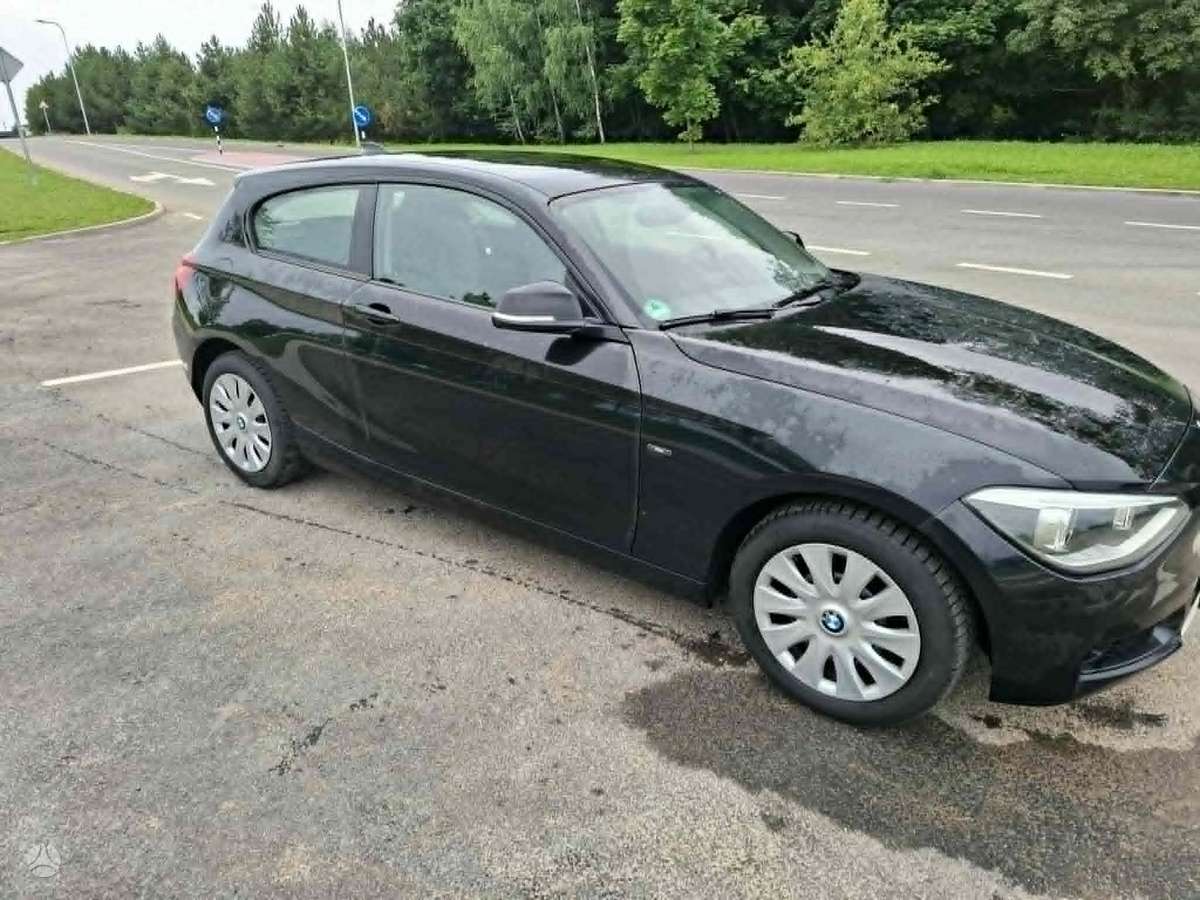 BMW 116, 2.0 l., hečbekas